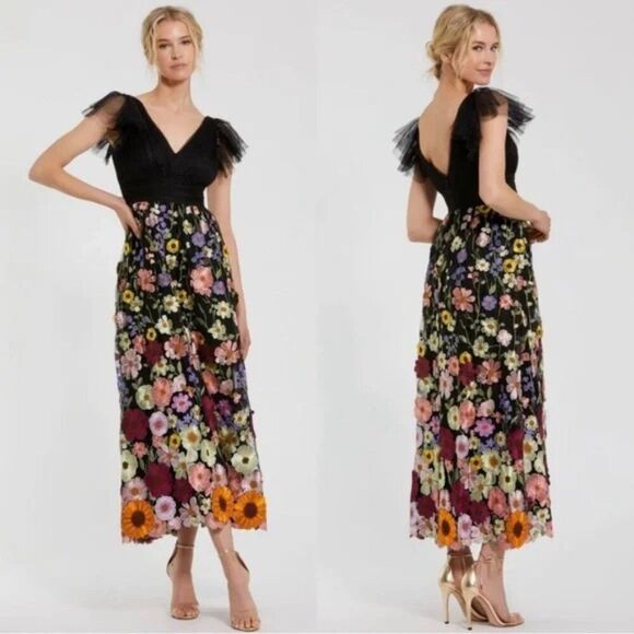 Mac Duggal Dresses & Skirts - Mac Duggal 68204 Size 10 Black Floral Embroidered Ruched Flutter Sleeve Dress